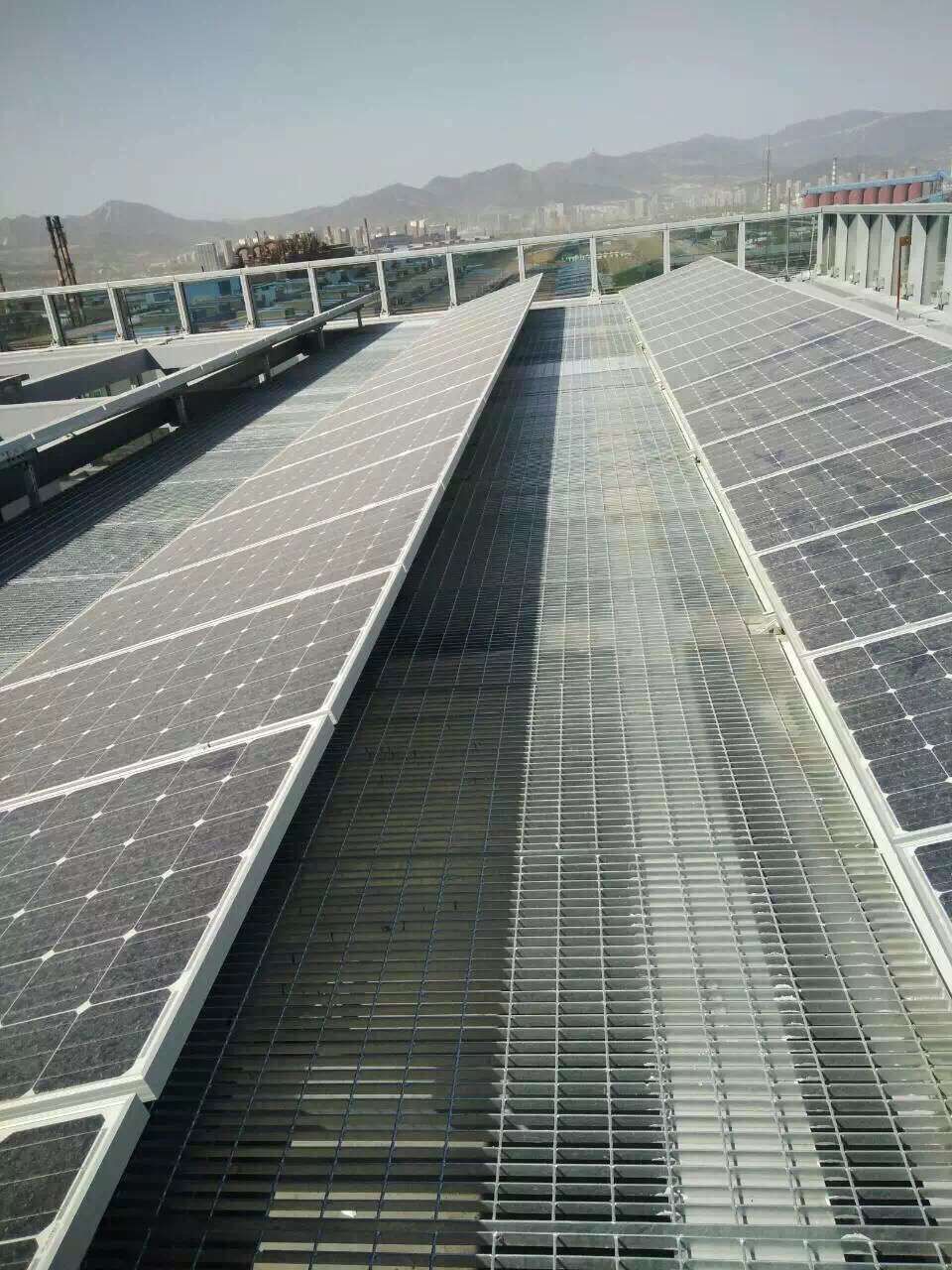 热镀锌钢格栅板铺设走道平台