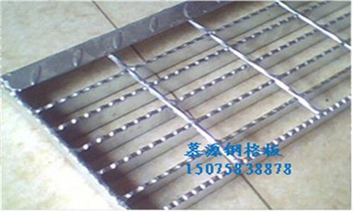 齿形钢格板踏步 齿形钢格板踏步